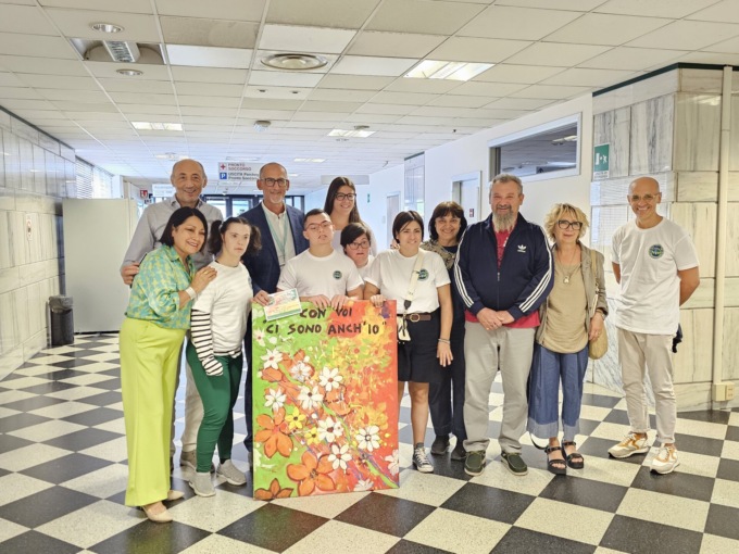 Gli uffici della Asst Bg Ovest più belli grazie al quadro dei ragazzi “speciali”