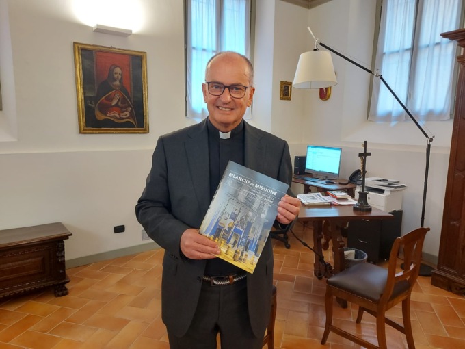 Parrocchia di Treviglio, in chiesa ogni fedele dona un euro