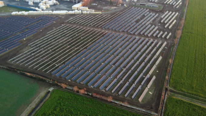 Saint-Gobain apre le porte: a Vidalengo visite guidate e via ad un nuovo parco fotovoltaico