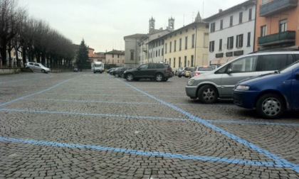 Parcheggi blu, ora si paga con Telepass