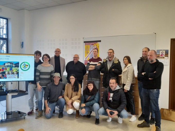 Al via “Impiastrando”, il progetto di riqualificazione di un murale con gli studenti della Primaria
