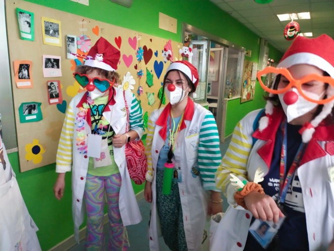 Clown in corsia