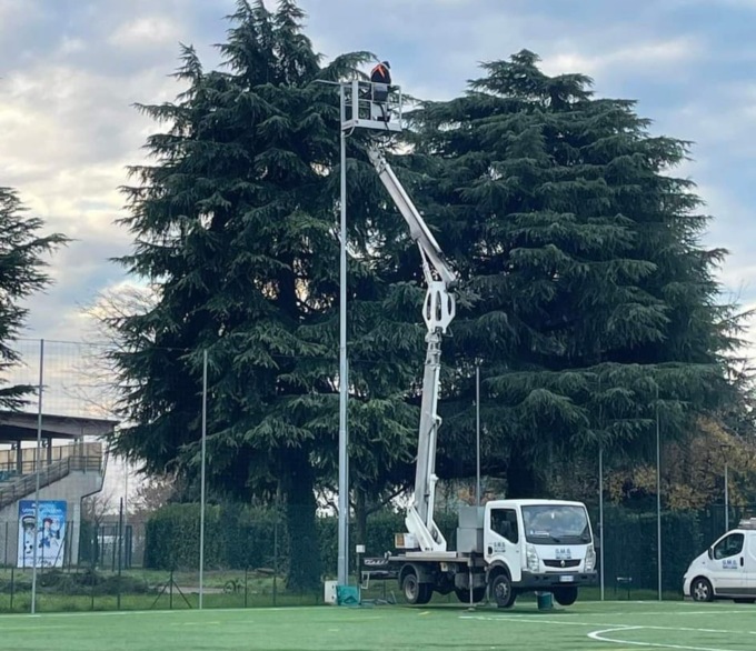 Chiuso il cantiere alle scuole medie, sono partiti settimana scorsa i lavori al centro sportivo
