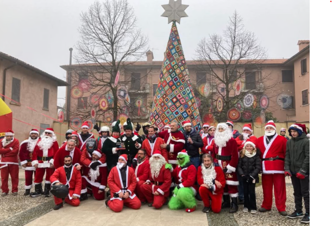 I Babbi in moto consegnano l’assegno di beneficenza all’associazione “Tau”
