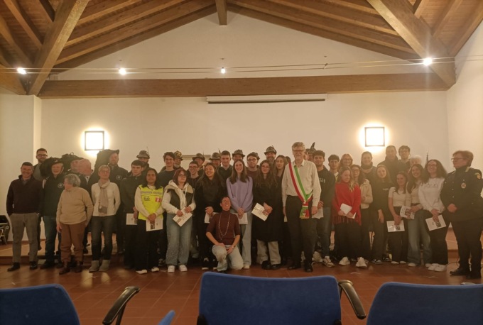 Borse di studio e Costituzioni in dono ai 18enni: i protagonisti sono i giovani