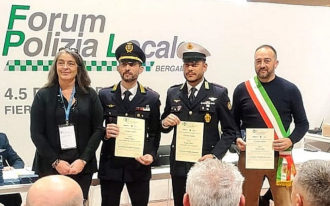 Sgominarono i truffatori degli “affitti fantasma”, Polizia locale premiata al Forum bergamasco