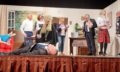 Successo al Filodrammatici per la "prima" della commedia brillante in dialetto “I sé ‘l val mia”