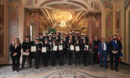 Eroi di tutti i giorni, tre agenti della Polizia locale premiati dalla Regione