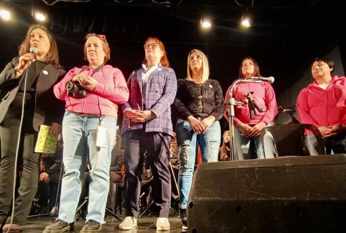 Il Soffione Rosa porta solidarietà attraverso la musica