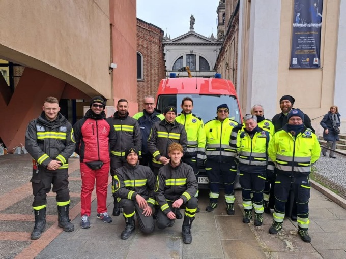 Un esercito di runners e amici in piazza per ricordare l’amico Mauro