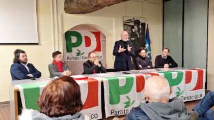 Il presidente del Pd Stefano Bonaccini tiene a battesimo il nuovo Circolo cittadino