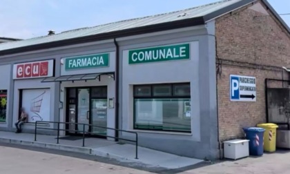 La farmacia comunale di nuovo nel mirino dei ladri: due colpi in due mesi