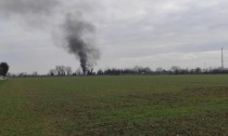 Auto in fiamme al casello di Brebemi