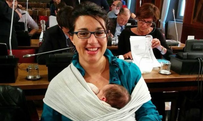Consigli da remoto in gravidanza? Treviglio dice no,  Bergamo invece “copia” e rilancia