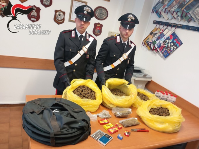 Operazione antidroga, due arresti in bergamasca e tre chili di stupefacenti sequestrati