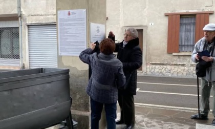 Il nuovo monumento dei caduti sul lavoro intitolato a Davide Alberti e Luca Loda