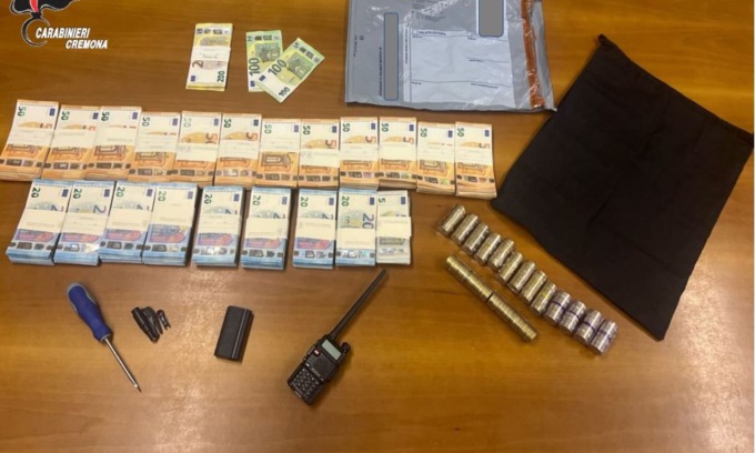 In carcere la banda che aveva rubato 80mila euro da una banca di Brescia