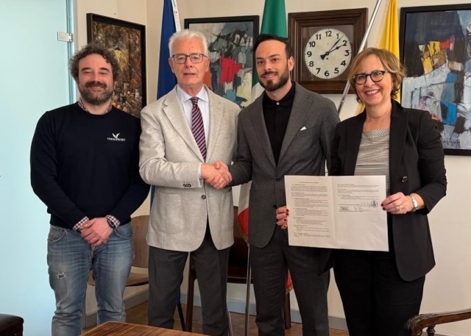 I richiedenti asilo potranno lavorare per il Comune, firmata la convenzione
