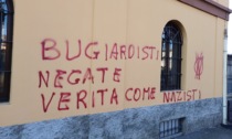 Raid vandalico "No Vax" alla sede del Giornale di Treviglio