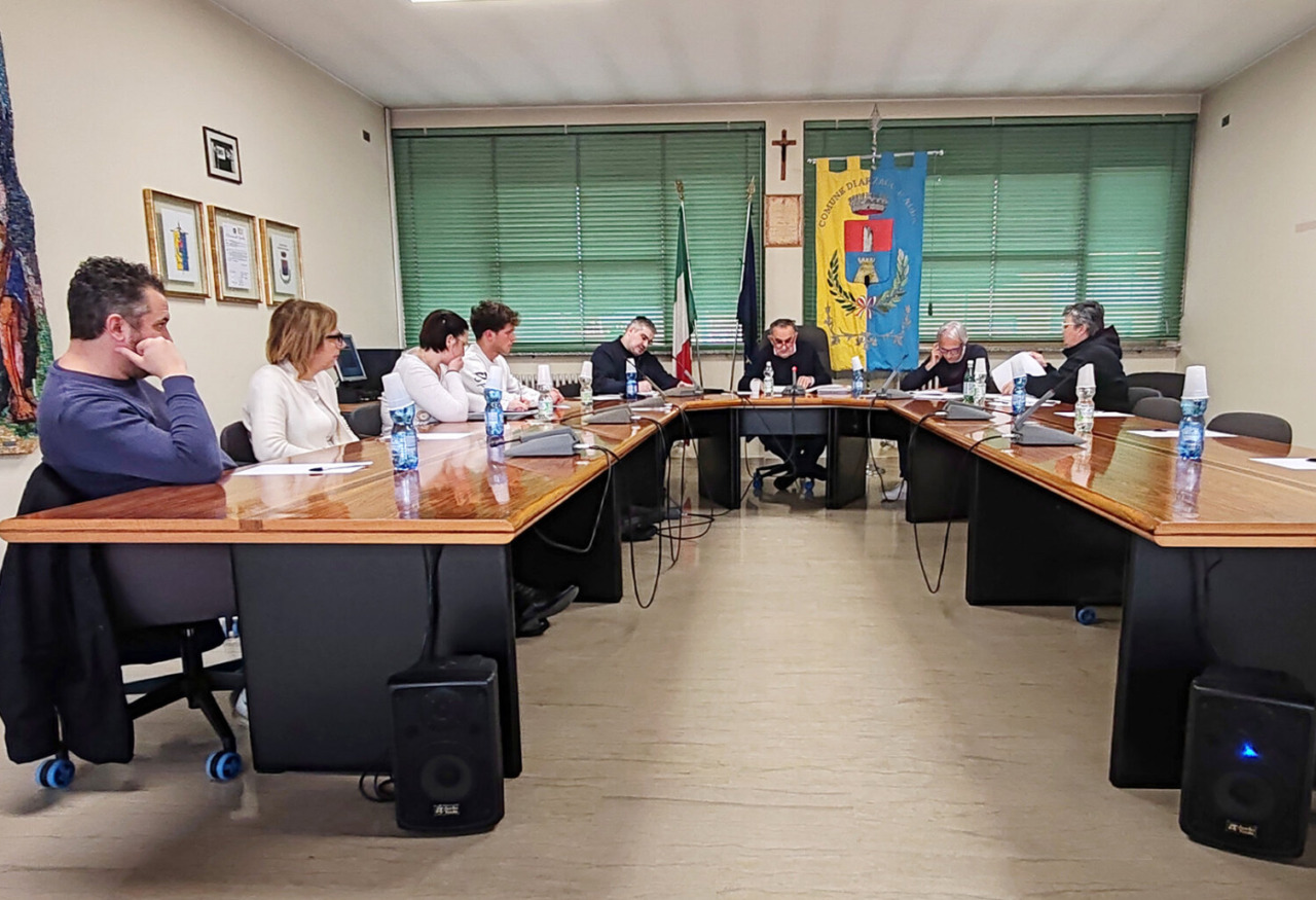 Approvato il Bilancio in Consiglio comunale, minoranza all’attacco