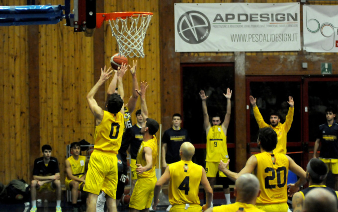 Scuola Basket Treviglio, la salvezza è in cassaforte