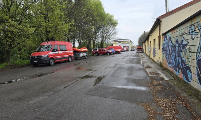 Si getta nell’Oglio per sfuggire al pestaggio, ritrovato senza vita a Pontoglio