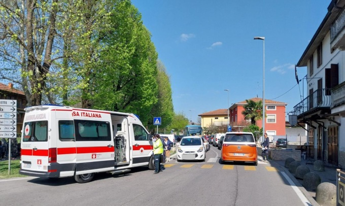 Investiti sulle strisce, mamma e figlioletto di 11 mesi in ospedale