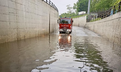 Bomba d'acqua sulla città, allagamenti e danni