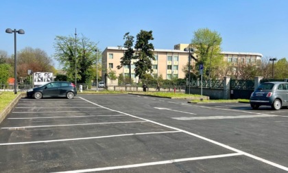 Il piazzale della stazione dei treni  rinasce più accessibile