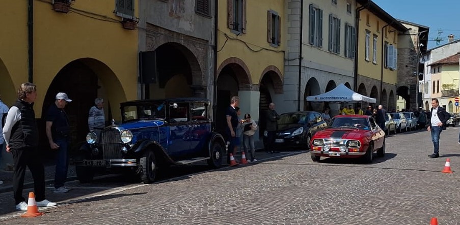 Martinengo Festa delle associazione con autoraduno
