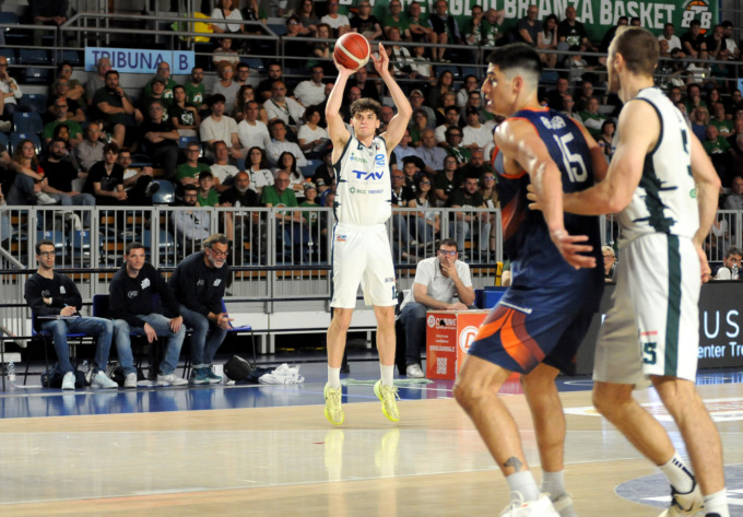 Tav Treviglio Brianza in semifinale playoff, vittoria in gara-4 a Jesi