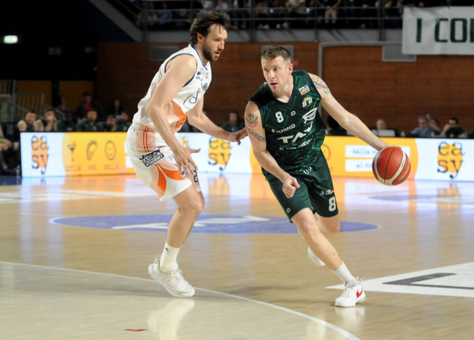 Due overtime al PalaTriccoli, la Tav Treviglio Brianza vince gara-3