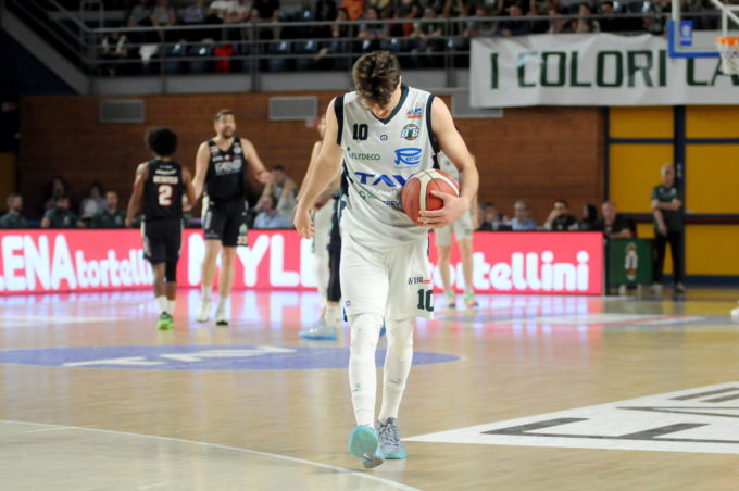 La  Tav incappa in una serata storta, Montecatini impatta la serie di semifinale