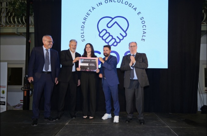 Assegnato il IX Premio per la Ricerca oncologica di “S.O.S. Oncologia e Sociale”