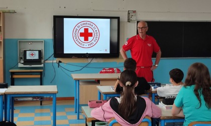 Avis e Croce rossa alle "Cameroni" per formare i cittadini di domani