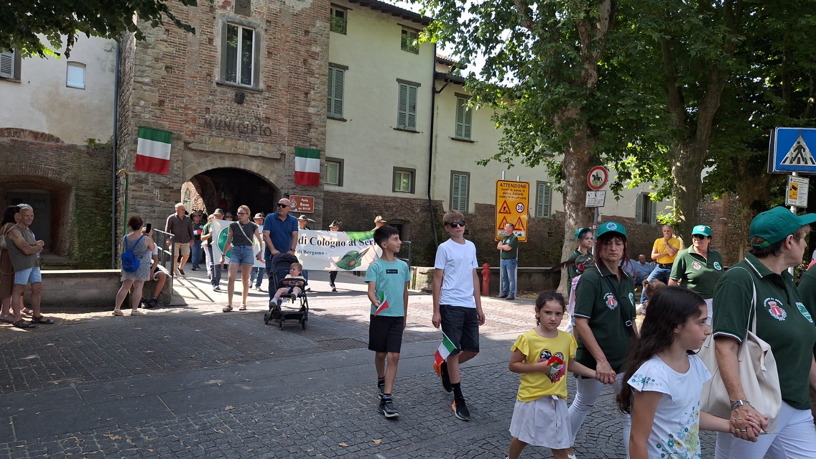6e650944-90a5-46db-afc1-2347a1ad4b58