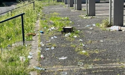 Degrado al centro sportivo dopo una manifestazione: l'opposizione interroga il sindaco
