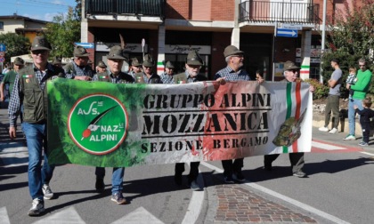 Gruppo Alpini in festa, si celebrano i 20 anni di attività e servizio