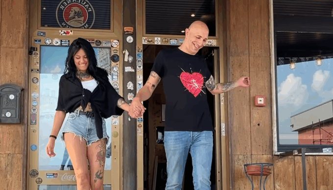 “Mandale una foto in privato”: il nuovo corteggiamento secondo i Cuori Infranti