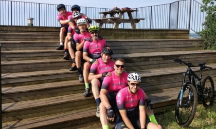 Chi sono i "Rivoltati", i ciclisti  inclusivi dell'Adda