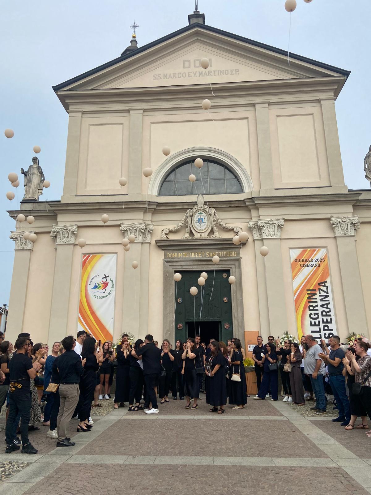 Ciserano funerale Evelyne Salimusaj