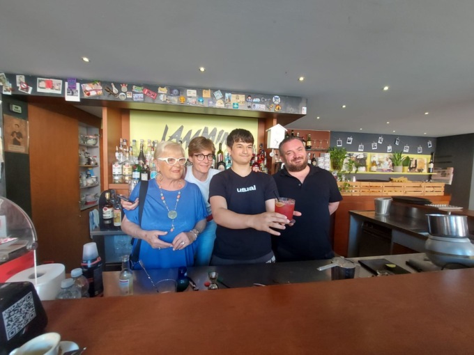 Ecco «Red Dragon», il mocktail per fare prevenzione contro l’abuso di alcol tra i giovani a Treviglio