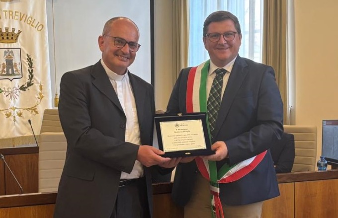 Il Consiglio comunale di Treviglio ringrazia don Norberto Donghi