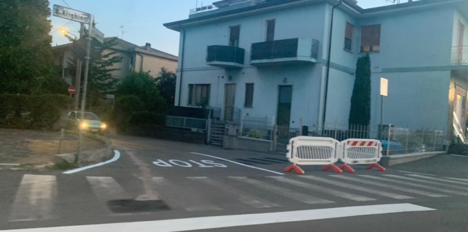 Doppio senso in via Copernico: “Intervento per ragioni di sicurezza”