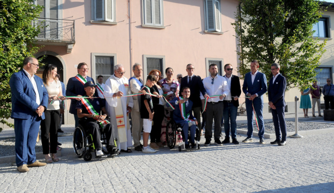 La piazza rigenerata per le nuove generazioni, il sindaco: “Fornovo è una comunità viva e unita”
