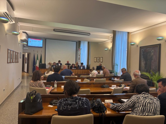 Treviglio contro il gioco d’azzardo, limitazioni anche per lotterie istantanee, 10 e Lotto e Gratta&Vinci