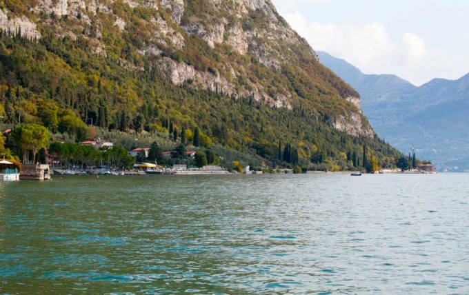 Lago d’Iseo, tragedia a Predore: 64enne muore travolta da una barca