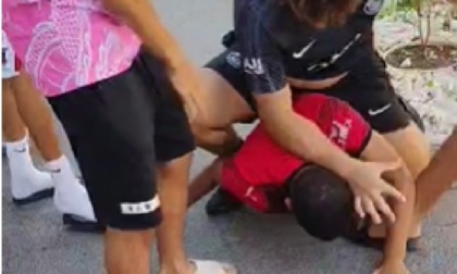 Una cittadina si sfoga: "Botte da orbi in strada tra l’indifferenza: vergogna"