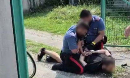 Paura ad Antegnate: sconosciuto si introduce in un cortile privato e poi aggredisce un operaio