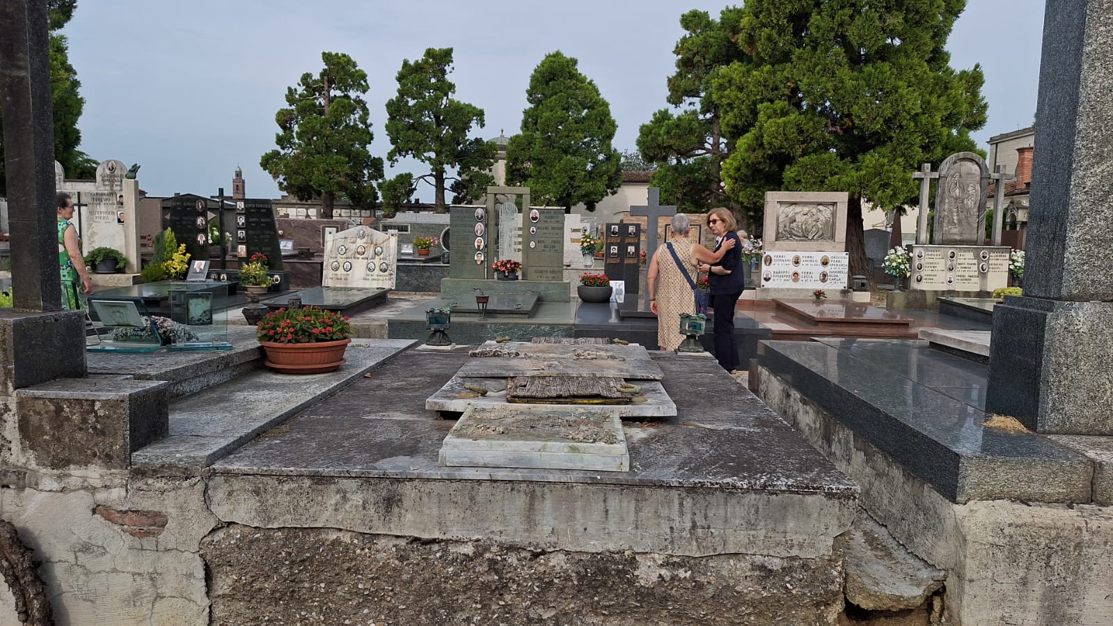 Tentato furto al cimitero di Caravaggio